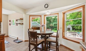 5230 Laubert Rd, Atwater, OH 44201