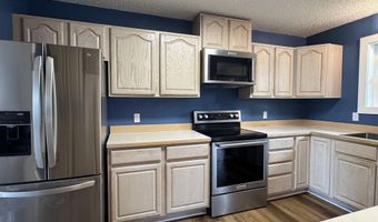 82 PEPPERDINE Dr, Fairbanks, AK 99709