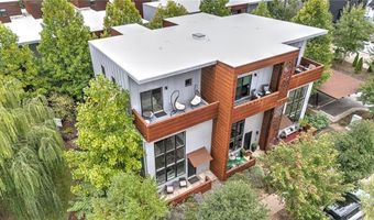 505 SE D St, Bentonville, AR 72712