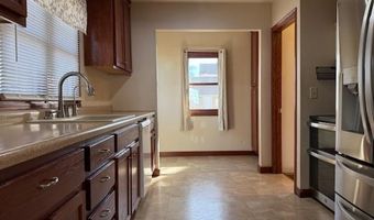 201 S 2nd Ave, Anthon, IA 51004