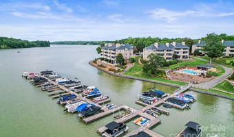 9817 Emerald Point Dr 5, Charlotte, NC 28278