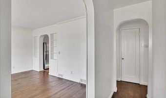 211 Shaker Rd, Albany, NY 12211