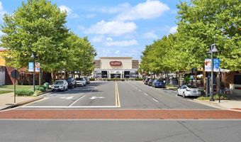 20254 NORTHPARK Dr, Ashburn, VA 20147