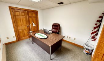 1045 Broadway, Bangor, ME 04401