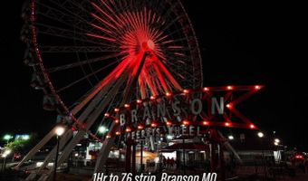 Lawrence 2230, Aurora, MO 65605