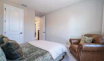 702 POINTE EMERSON Blvd, Apopka, FL 32703