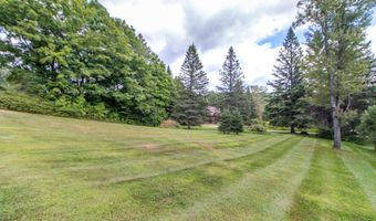 29 Roundy Brook Rd, Burke, VT 05871