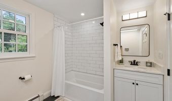 368 Hill Rd, Boxborough, MA 01719