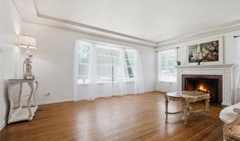 1916 Veteran Ave, Los Angeles, CA 90025