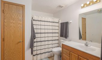 1105 Grove St, Baldwin City, KS 66006