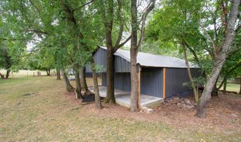 202 E Cawlfield St, Ash Grove, MO 65604