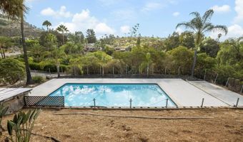 9484-86 La Cuesta Dr, La Mesa, CA 91941