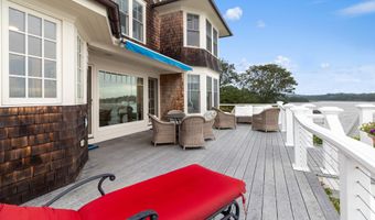 27 Prospect Hill Rd, Branford, CT 06405