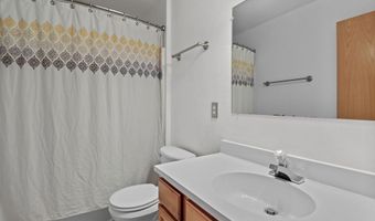 562 Lexington Dr, Oregon, WI 53575