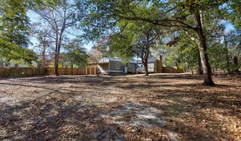 1616 Lakeview Ave, Camden, SC 29020