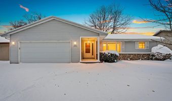 2405 N ERB St, Appleton, WI 54911