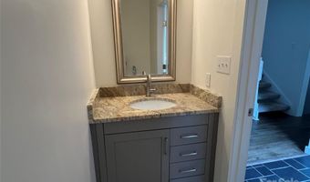 609 Crowfields Ln, Asheville, NC 28803