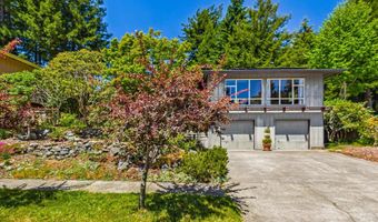 94 California Ave, Arcata, CA 95521