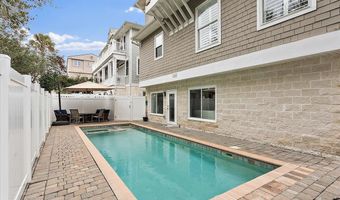 53 OCEANSIDE Dr, Atlantic Beach, FL 32233