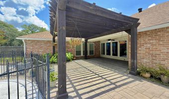 3328 Tezcucco Dr, Baton Rouge, LA 70820