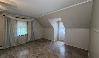 110 Green Hill Ln, Cheshire, CT 06410