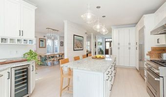 23 Catherine St, Newport, RI 02840