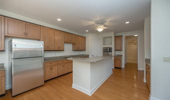 719 Clayton Corners Dr, Ballwin, MO 63011