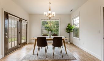 3901 NW Creekstone Blvd, Bentonville, AR 72712