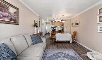 10560 W Fox Ridge Dr, Boise, ID 83709