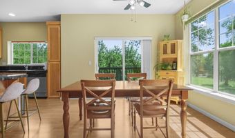 1120 SW 170TH Ave 201, Beaverton, OR 97003