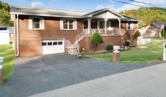 342 Ward Ave, Auxier, KY 41602