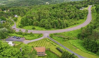 33 Valley View Rd, Berlin, VT 05679