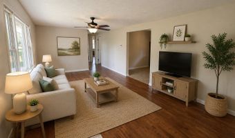 8 S Scatterfield Rd, Anderson, IN 46012