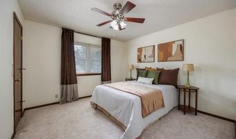 2918 Longridge Ln, Bartlesville, OK 74006