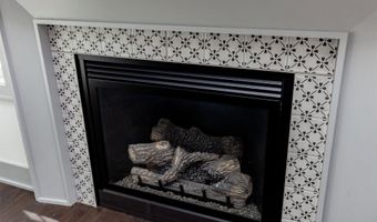 1706 SW Franklin Dr, Ankeny, IA 50023