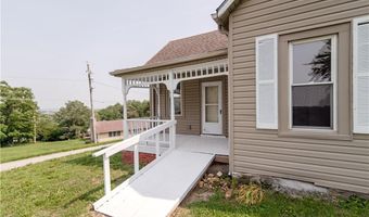 713 N 13 St, Atchison, KS 66002