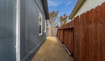 2555 Flosden Rd Unit: 8, American Canyon, CA 94503