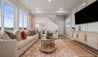 22579 E 47th Dr, Aurora, CO 80019