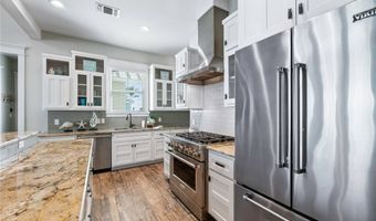1009 Fiji Dr, Rockport, TX 78382
