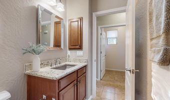 824 GOLDEN YARROW Trl, Bernalillo, NM 87004