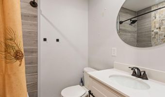 2052 Granny Squirrel Dr, Andrews, NC 28901
