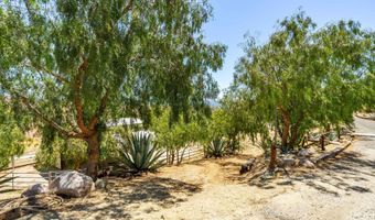 13602 Sego Rd, Agua Dulce, CA 91390