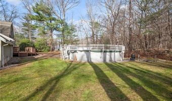 5 Lincoln Dr, North Smithfield, RI 02896