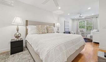 617 Avenue E, Bayonne, NJ 07002