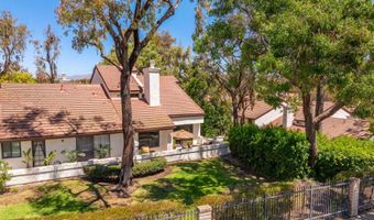 1202 Mission Verde Dr, Camarillo, CA 93012