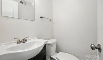 2528 Arnold Dr, Charlotte, NC 28205
