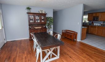 1579 Van Buren Rd, Barnesville, GA 30204
