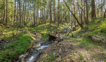 1694 Old Siskiyou Hwy, Ashland, OR 97520