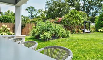 2028 Eaton Rd, Charlotte, NC 28205