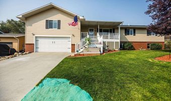 906 Delaware Dr, Buffalo, WY 82834